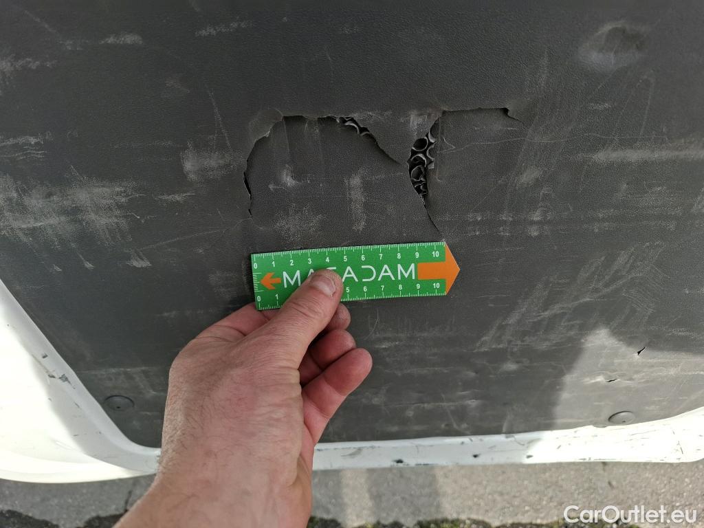  Volkswagen  Crafter VOLKSWAGEN  / 2017 / 4P / Fourgon tôlé 2.0TDI 140 30 L3H3 Business #80