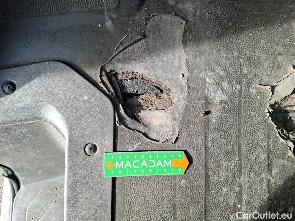  Volkswagen  Crafter VOLKSWAGEN  / 2017 / 4P / Fourgon tôlé 2.0TDI 140 30 L3H3 Business #78