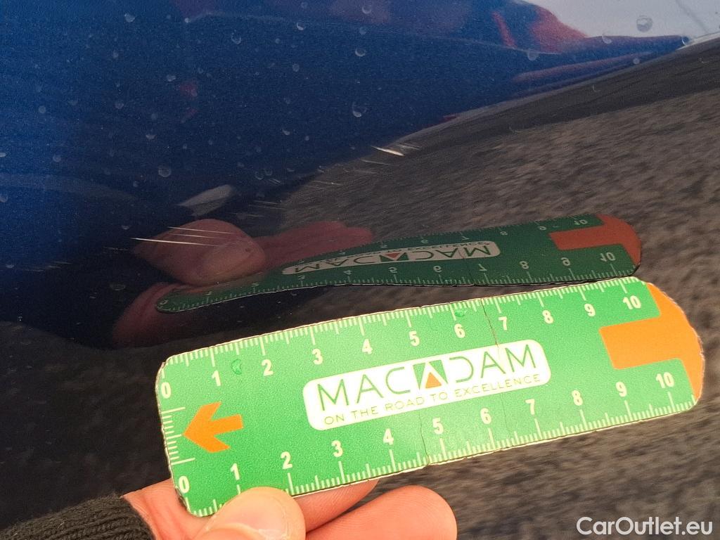  Tesla  Model Y TESLA  / 2020 / 5P / SUV Long Range Dual Motor AWD #28