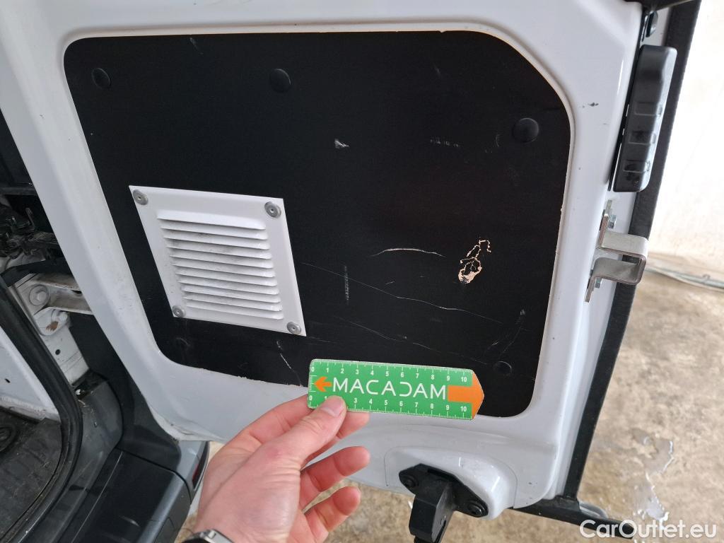  Renault  Kangoo RENAULT  / 2021 / 4P / Fourgonnette EXTRA - BLUE DCI 115 L2 #12