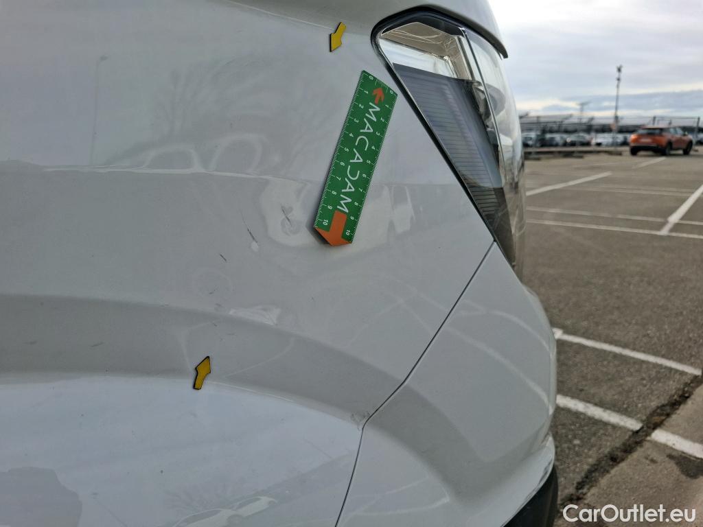  Volkswagen  Crafter VOLKSWAGEN  / 2017 / 4P / Fourgon tôlé 2.0TDI 140 30 L3H3 Business #50