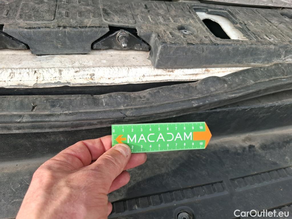  Volkswagen  Crafter VOLKSWAGEN  / 2017 / 4P / Fourgon tôlé 2.0TDI 140 30 L3H3 Business #92