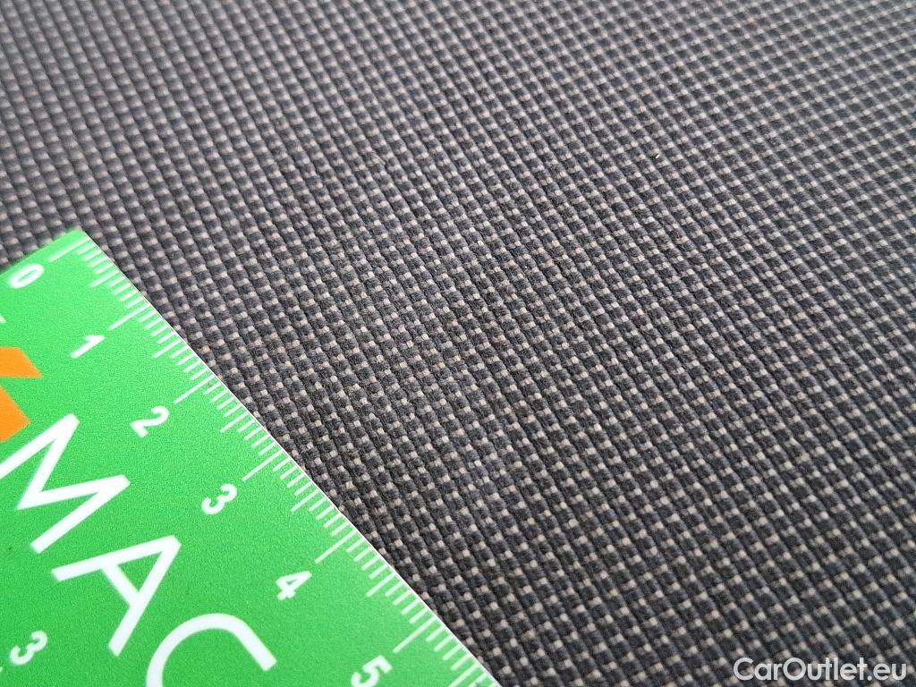  Volkswagen  Crafter  Fourgon Fourgon 35 mittlerer Radstand mit Hochdach FWD 2.0 140CV BVM6 #9