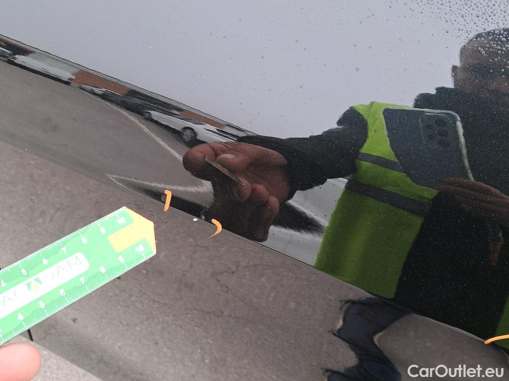  Bmw  Serie 1 BMW  / 2019 / 5P / berlina con portón 116d #5