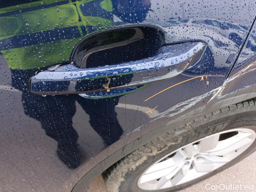  Audi  Q5 AUDI  / 2016 / 5P / todoterreno Advanced 50 TFSI E quattro-ultra #8