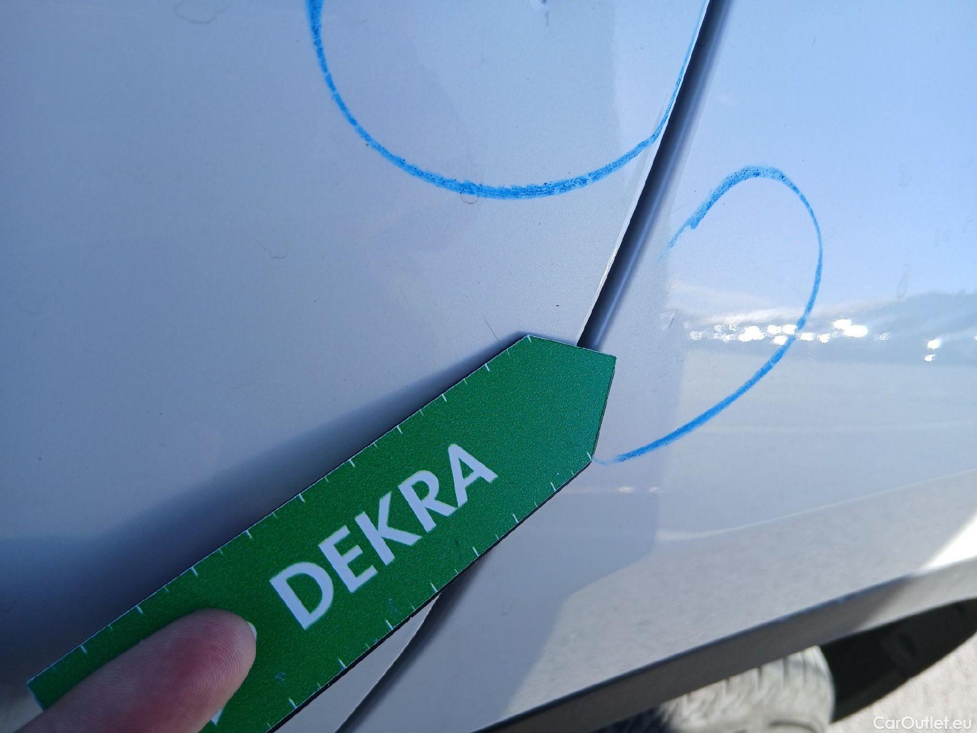  Bmw  X1 BMW  / 2019 / 5P / todoterreno sDrive18dA Corporate (AC4) #27