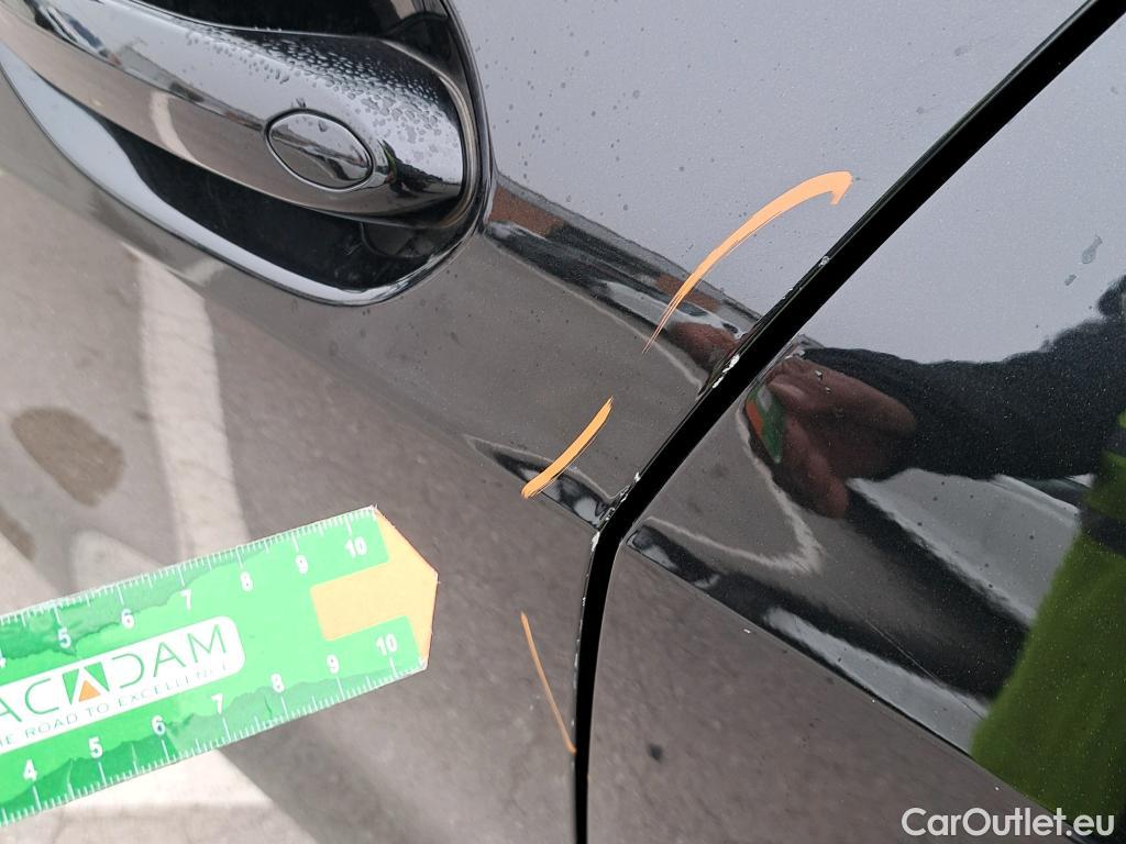  Bmw  Serie 1 BMW  / 2019 / 5P / berlina con portón 116d #7