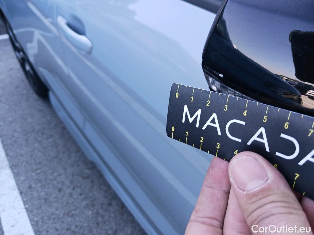  Audi  A1 Sportback AUDI A1 / 2018 / 5P / berlina con portón Sportback Adrenalin 30 TFSI 81kW S tron(SP) #23