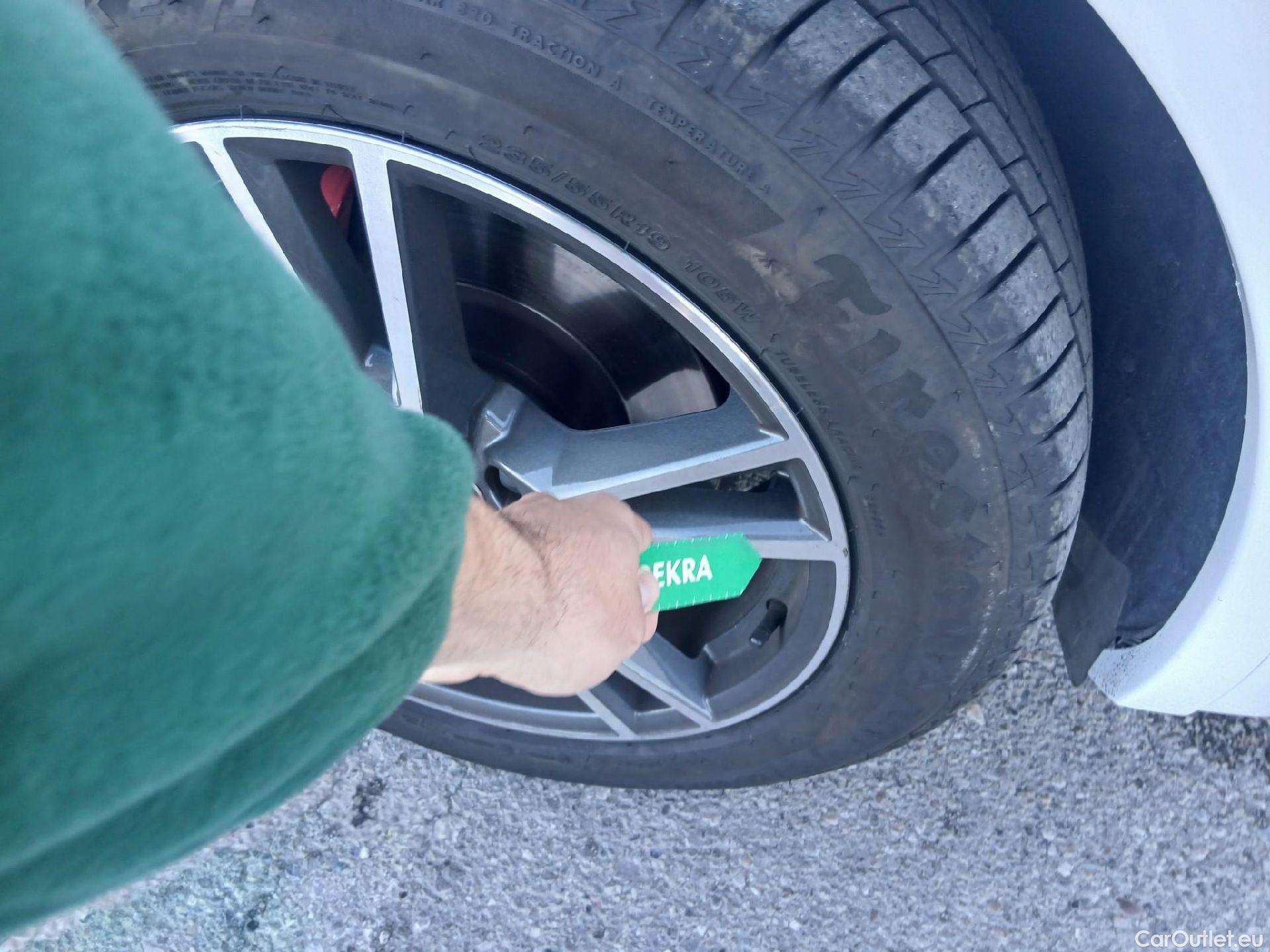  Audi  Q5 AUDI  SPORTBACK / 2020 / 5P / todoterreno S line 35 TDI 120kW S tronic #10