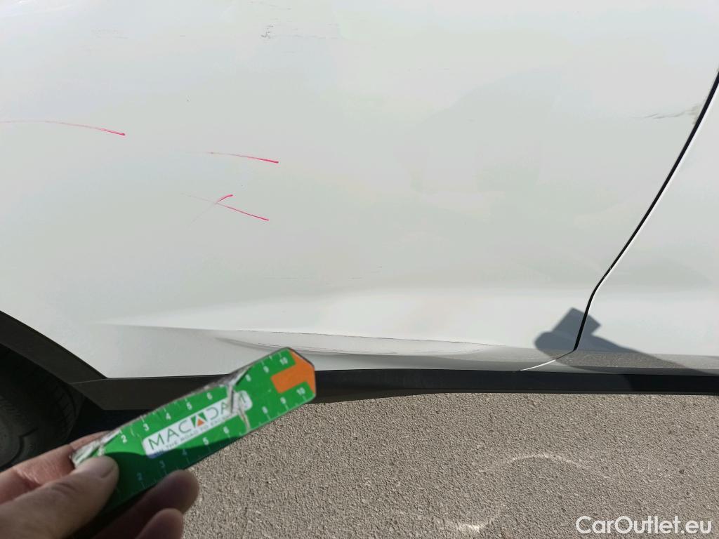  Bmw  X1 BMW  / 2022 / 5P / todoterreno sDrive18d #6