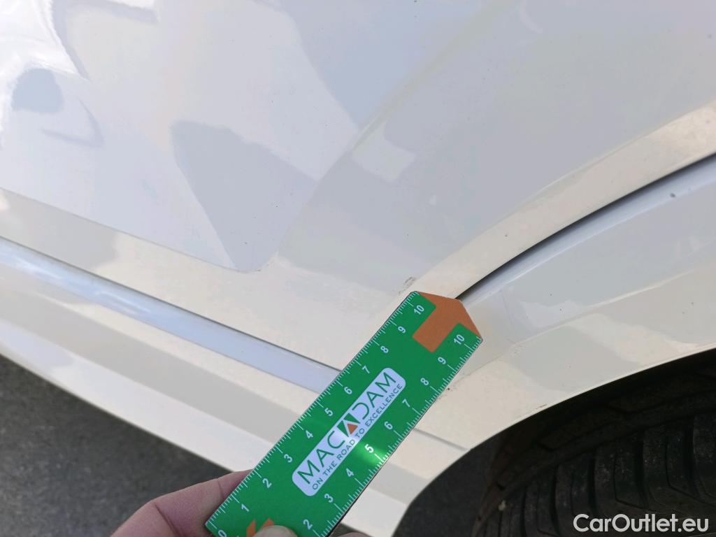  Audi  Q2 AUDI  / 2016 / 5P / todoterreno Sport 30 TFSI 85kW (116CV) (CX) #30