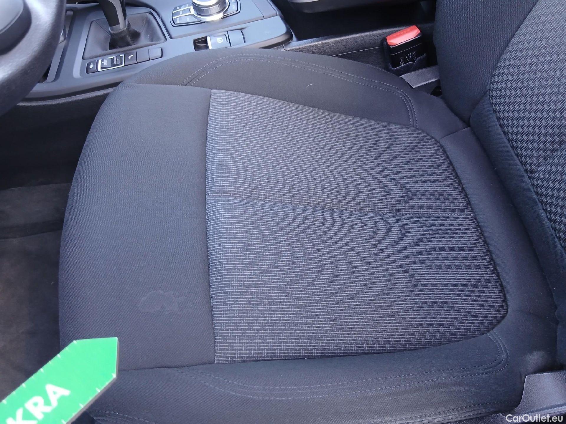  Bmw  X1 BMW  / 2019 / 5P / todoterreno sDrive18dA Corporate (AC4) #18