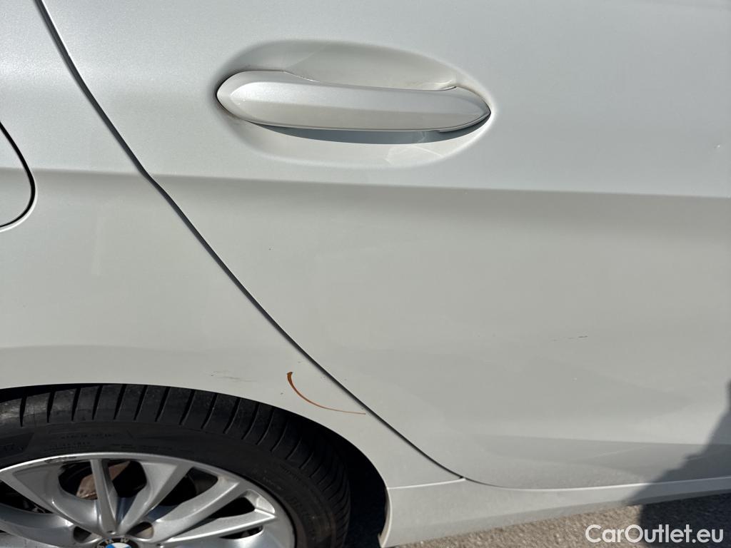  Bmw  Serie 1 BMW  / 2019 / 5P / berlina con portón 118i #10