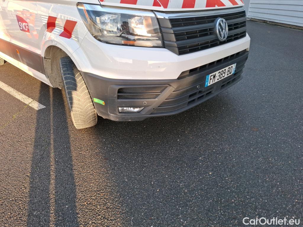  Volkswagen  Crafter  Fourgon Fourgon 35 mittlerer Radstand mit Hochdach FWD 2.0 140CV BVM6 #19