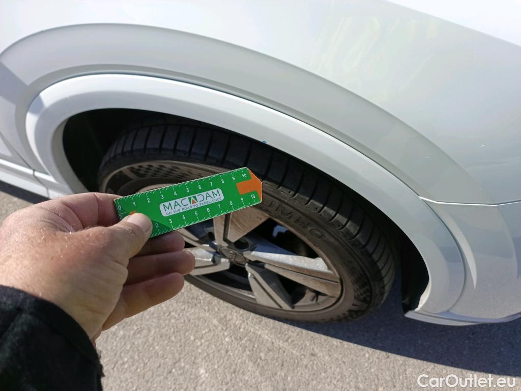  Audi  Q2 AUDI  / 2016 / 5P / todoterreno Sport 30 TFSI 85kW (116CV) (CX) #21