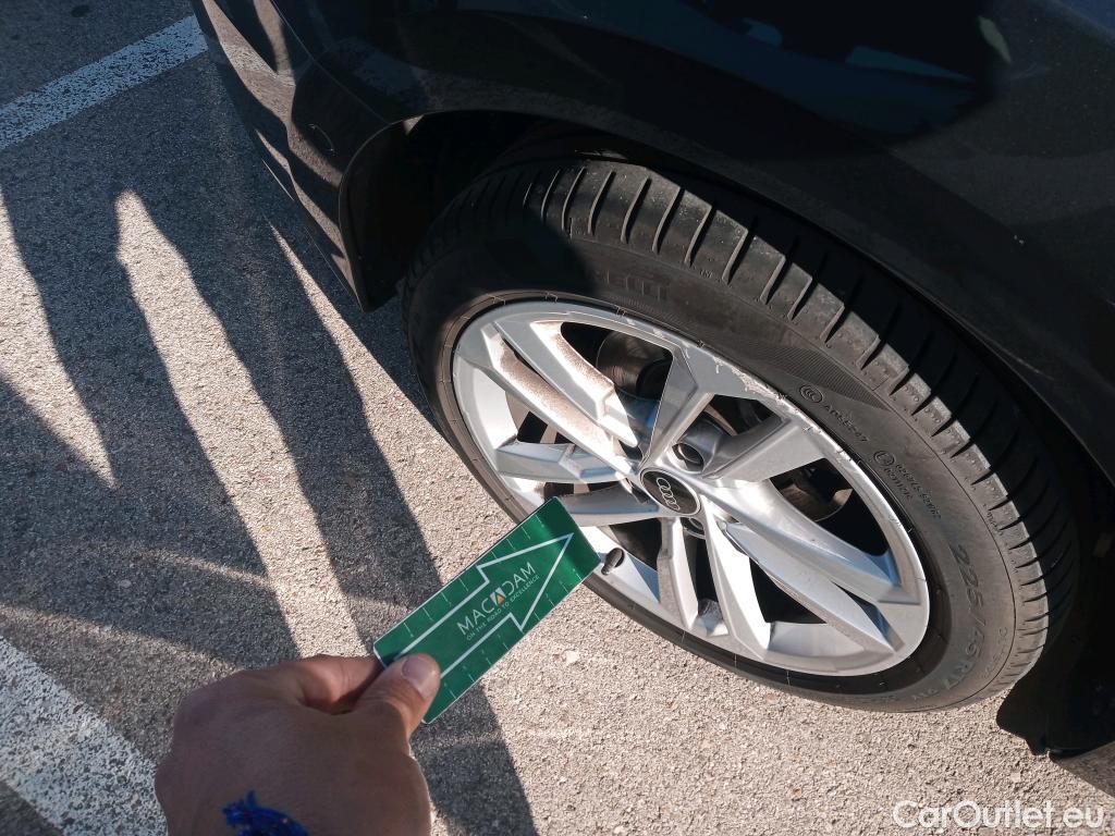  Audi  A3 AUDI  / 2020 / 5P / berlina con portón Sportback Advanced 30 TFSI 81kW S tronic #8