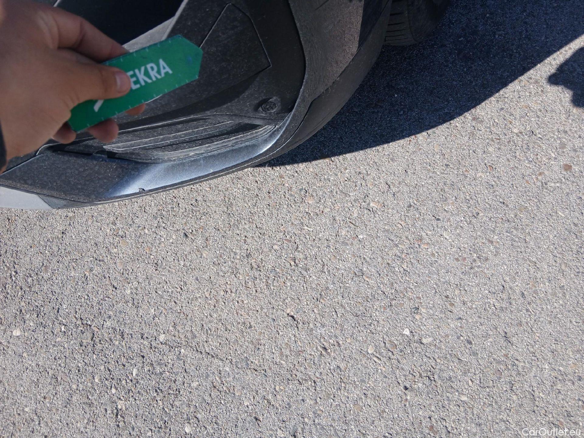  Bmw  X1 BMW  sDrive18i (CX2) #5