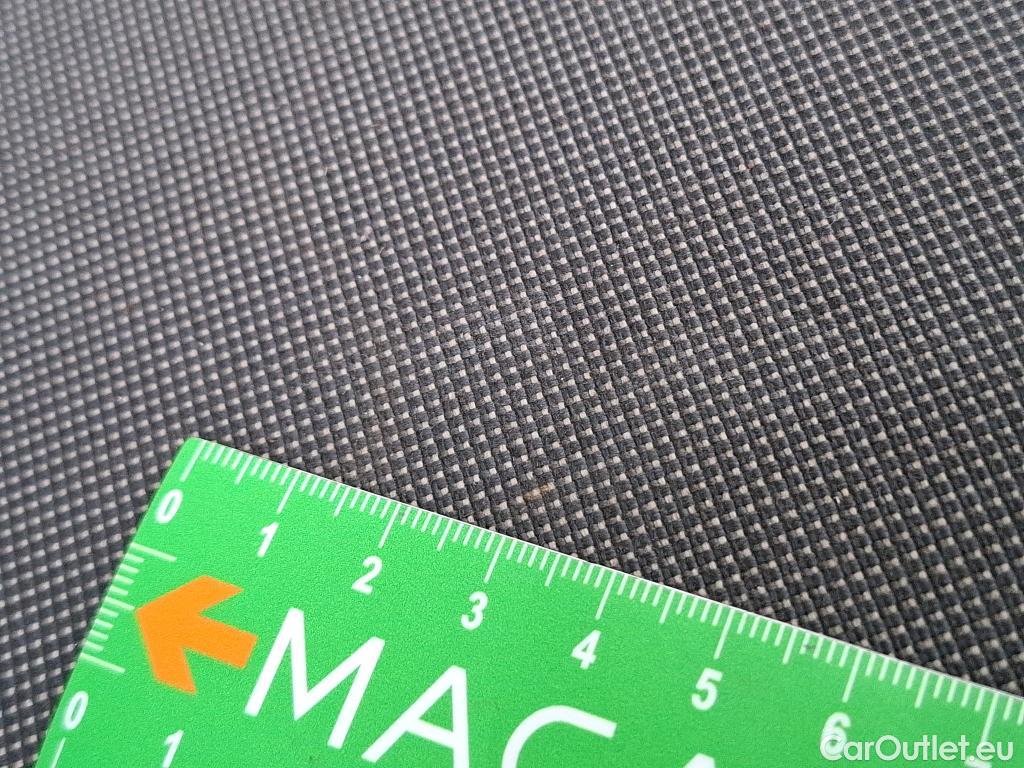  Volkswagen  Crafter  Fourgon Fourgon 35 mittlerer Radstand mit Hochdach FWD 2.0 140CV BVM6 #11