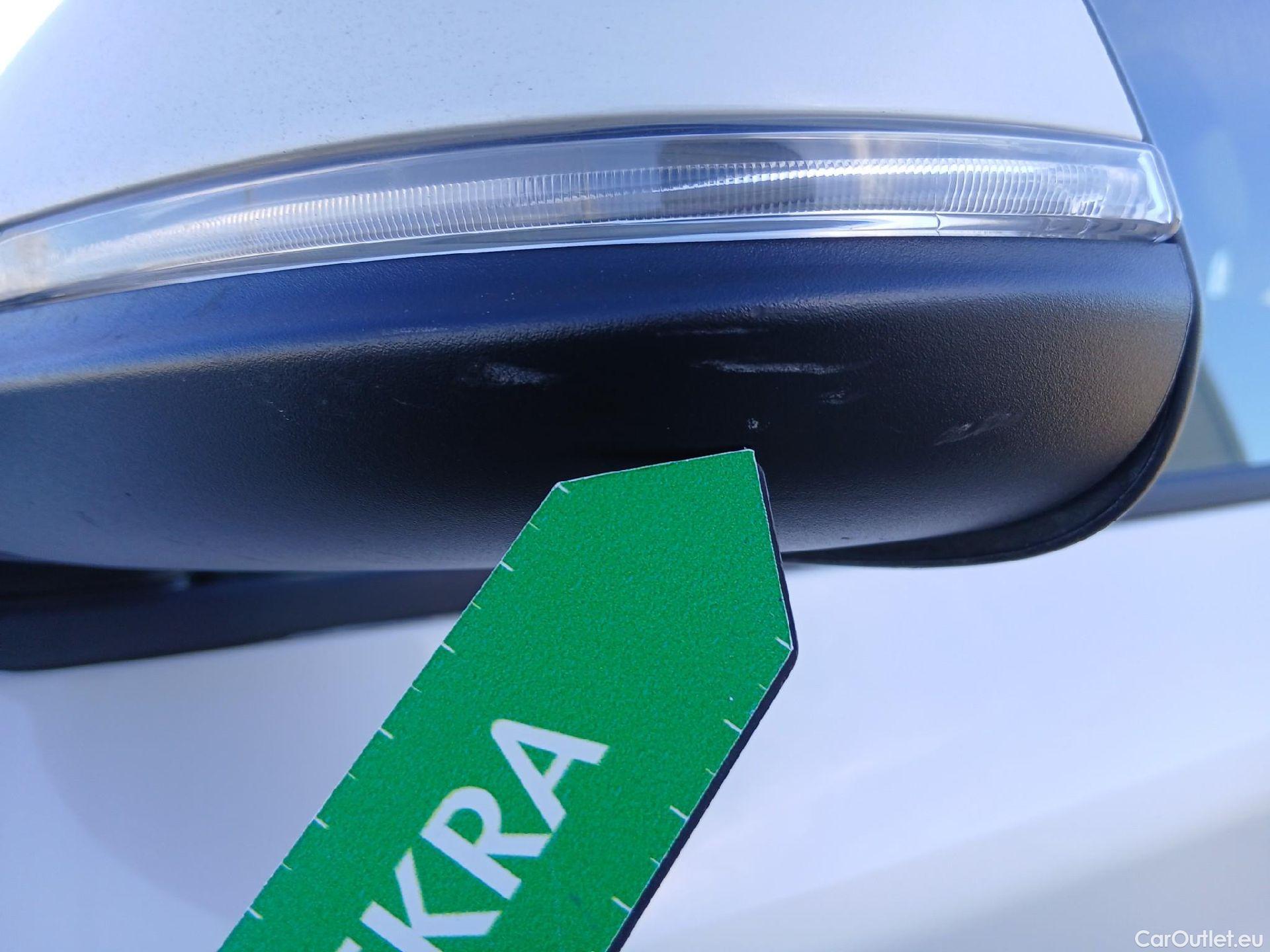  Bmw  X1 BMW  / 2019 / 5P / todoterreno sDrive18dA Corporate (AC4) #15