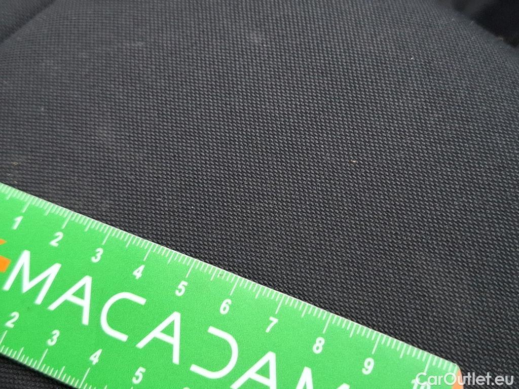  Volkswagen  Crafter  Fourgon Fourgon 35 mittlerer Radstand mit Hochdach FWD 2.0 140CV BVM6 #10