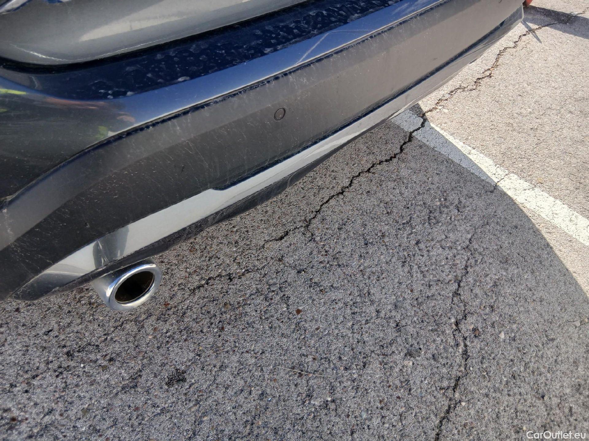  Bmw  X1 BMW  sDrive18i (CX2) #26