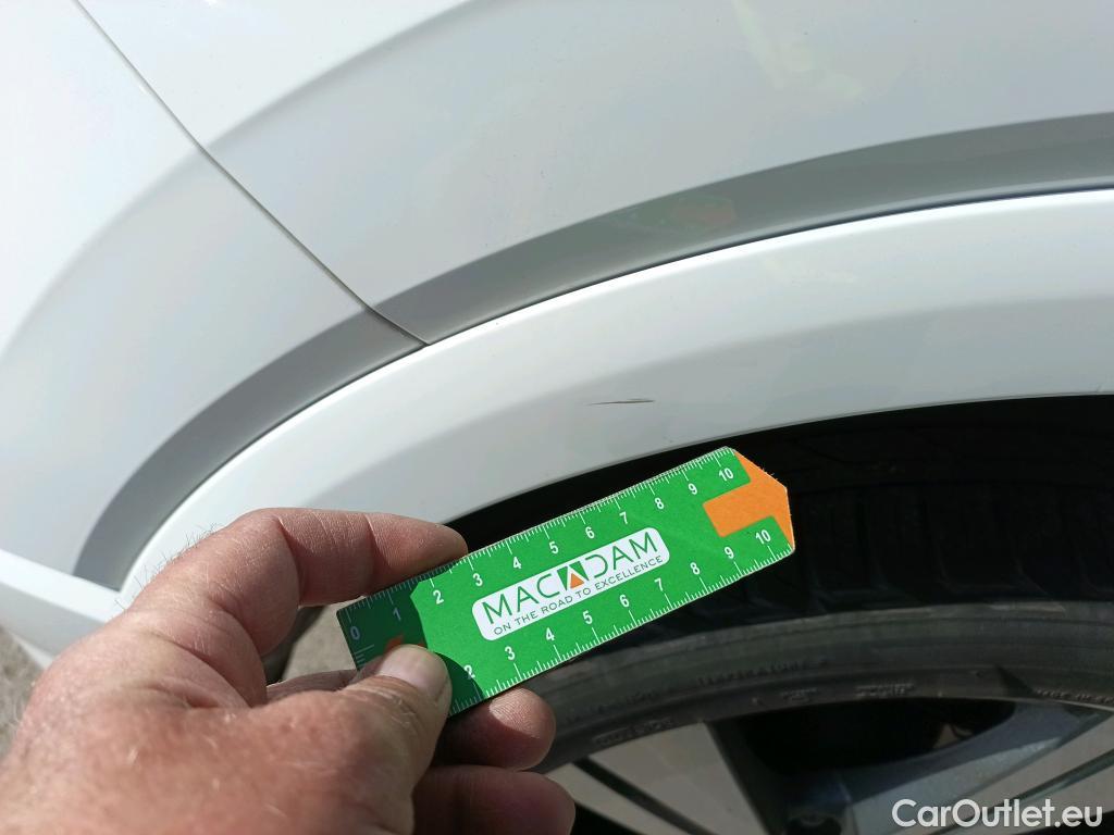  Audi  Q2 AUDI  / 2016 / 5P / todoterreno Sport 30 TFSI 85kW (116CV) (CX) #32