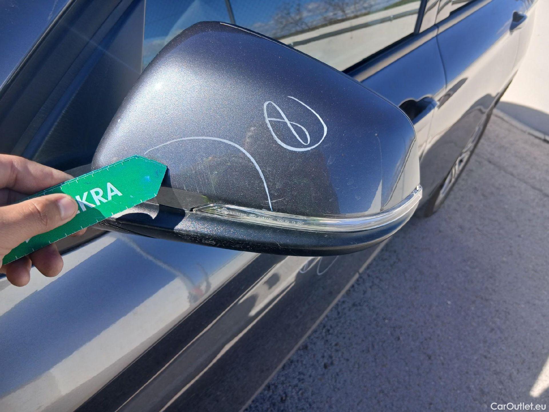  Bmw  X1 BMW  sDrive18i (CX2) #13