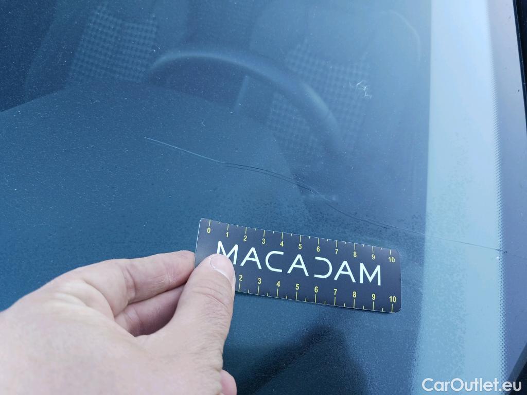  Audi  A1 Sportback AUDI A1 / 2018 / 5P / berlina con portón Sportback Adrenalin 30 TFSI 81kW S tron(SP) #2