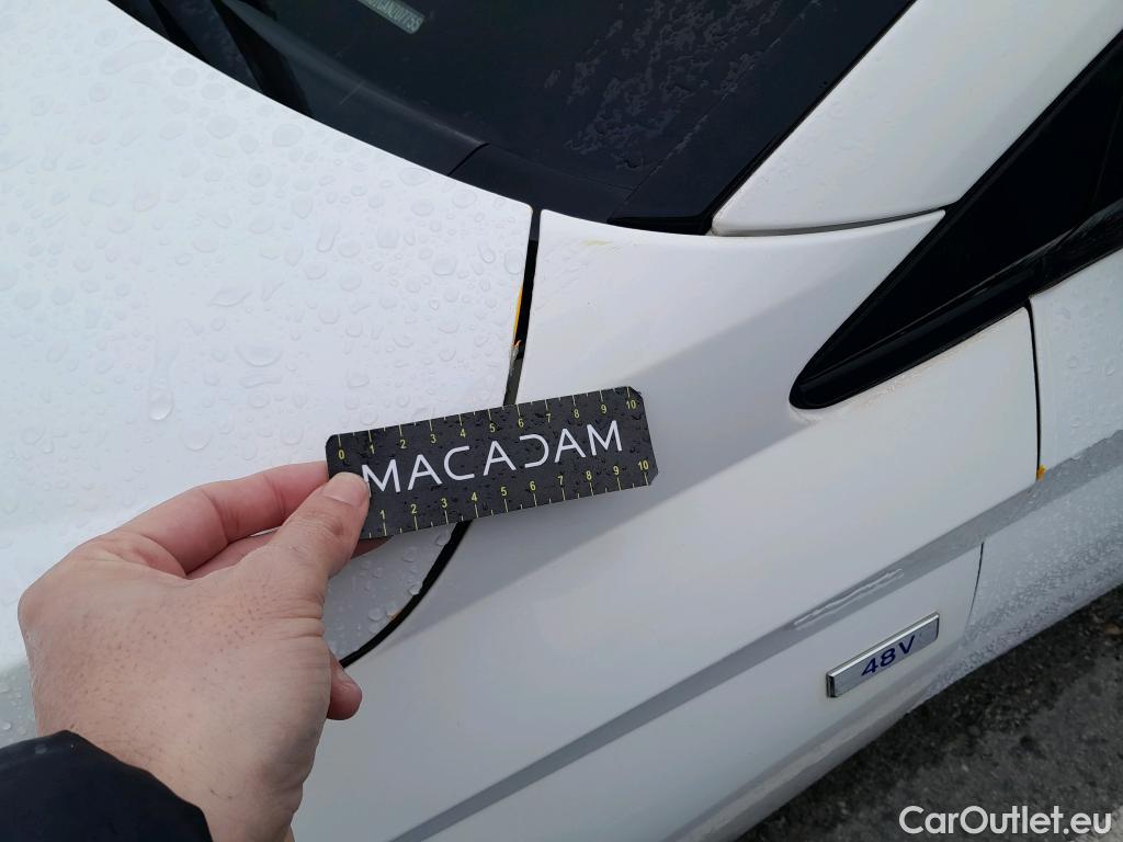  Hyundai  i20 HYUNDAI  / 2020 / 5P / berlina con portón 1.0 TGDI 74kW (100CV) 48V Essence #9