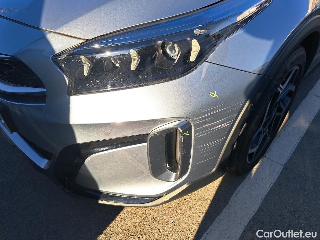  KIA  XCeed KIA  / 2022 / 5P / todoterreno 1.5 MHEV GT-line 118kW (160CV) DCT #17