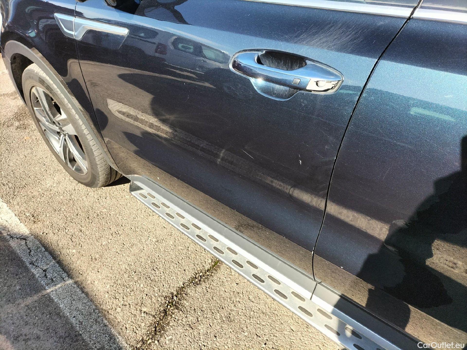  KIA  Sorento KIA  / 2020 / 5P / todoterreno 1.6 T-GDi PHEV Emotion 4x4 7pl P.Luxury #13