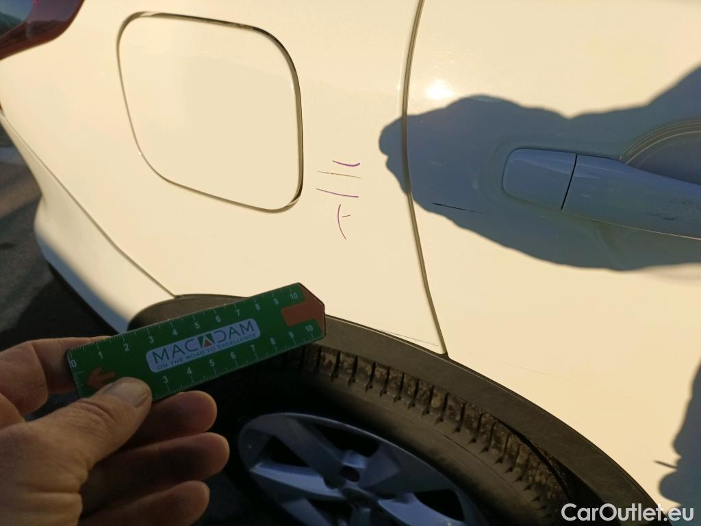  Nissan  Qashqai NISSAN  / 2017 / 5P / todoterreno DIG-T 103 kW (140 CV) E6D ACENTA (AC) #9