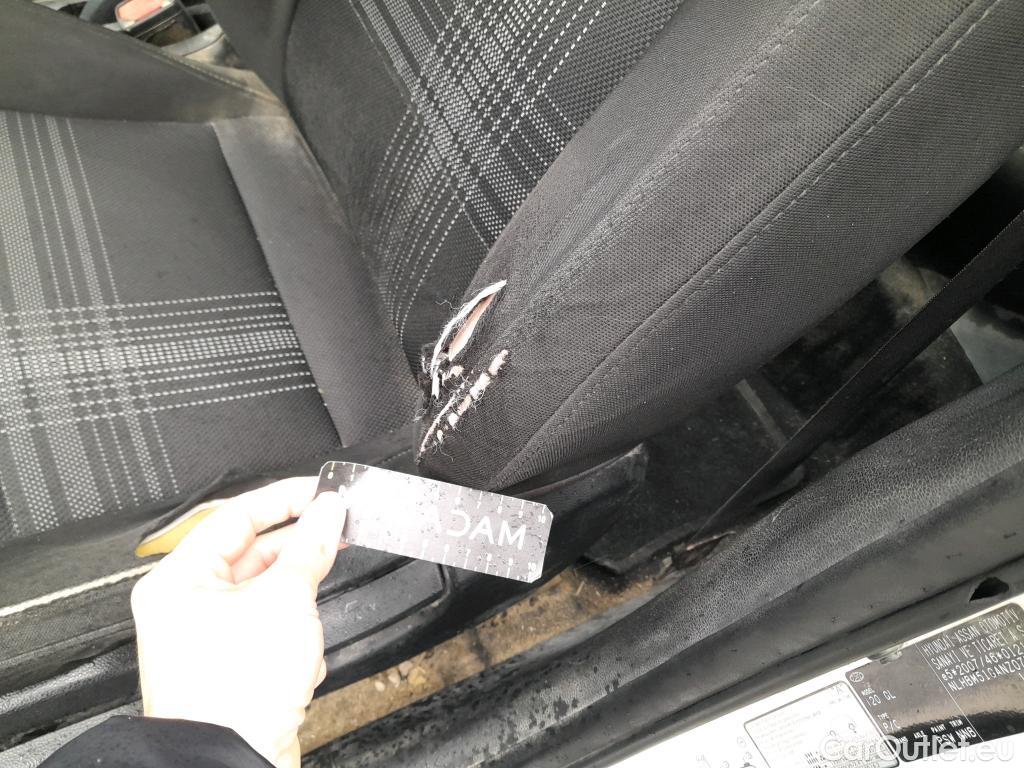  Hyundai  i20 HYUNDAI  / 2020 / 5P / berlina con portón 1.0 TGDI 74kW (100CV) 48V Essence #2