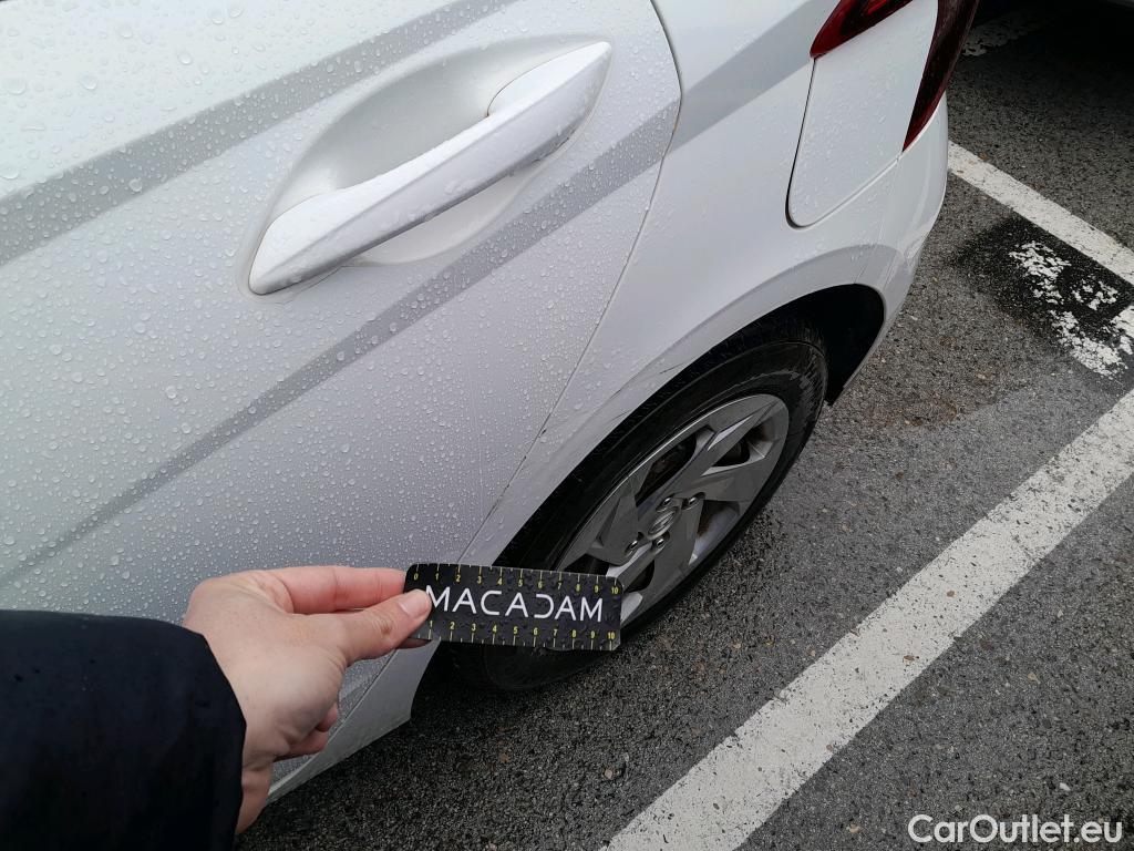  Hyundai  i20 HYUNDAI  / 2020 / 5P / berlina con portón 1.0 TGDI 74kW (100CV) 48V Essence #12