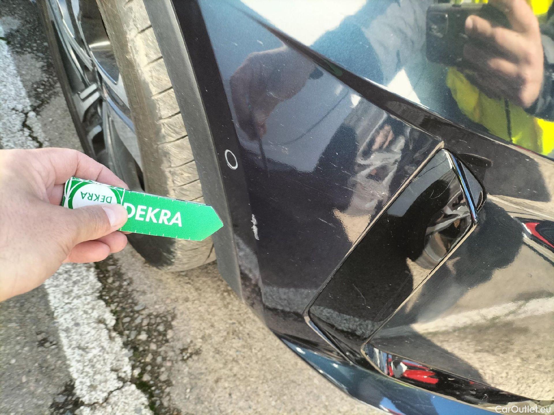  KIA  Sorento KIA  / 2020 / 5P / todoterreno 1.6 T-GDi PHEV Emotion 4x4 7pl P.Luxury #2