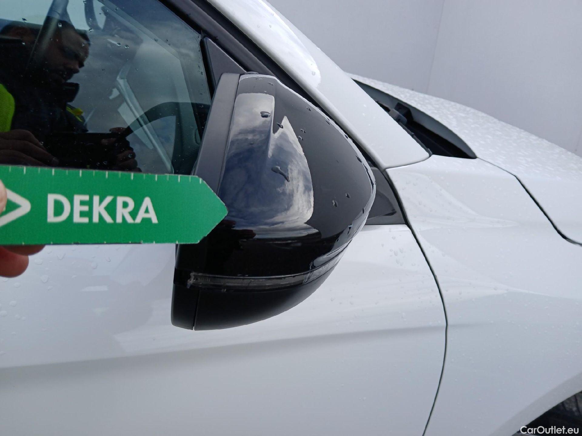  Opel  Corsa OPEL  1.2T XHL 74kW (100CV) Elegance #31