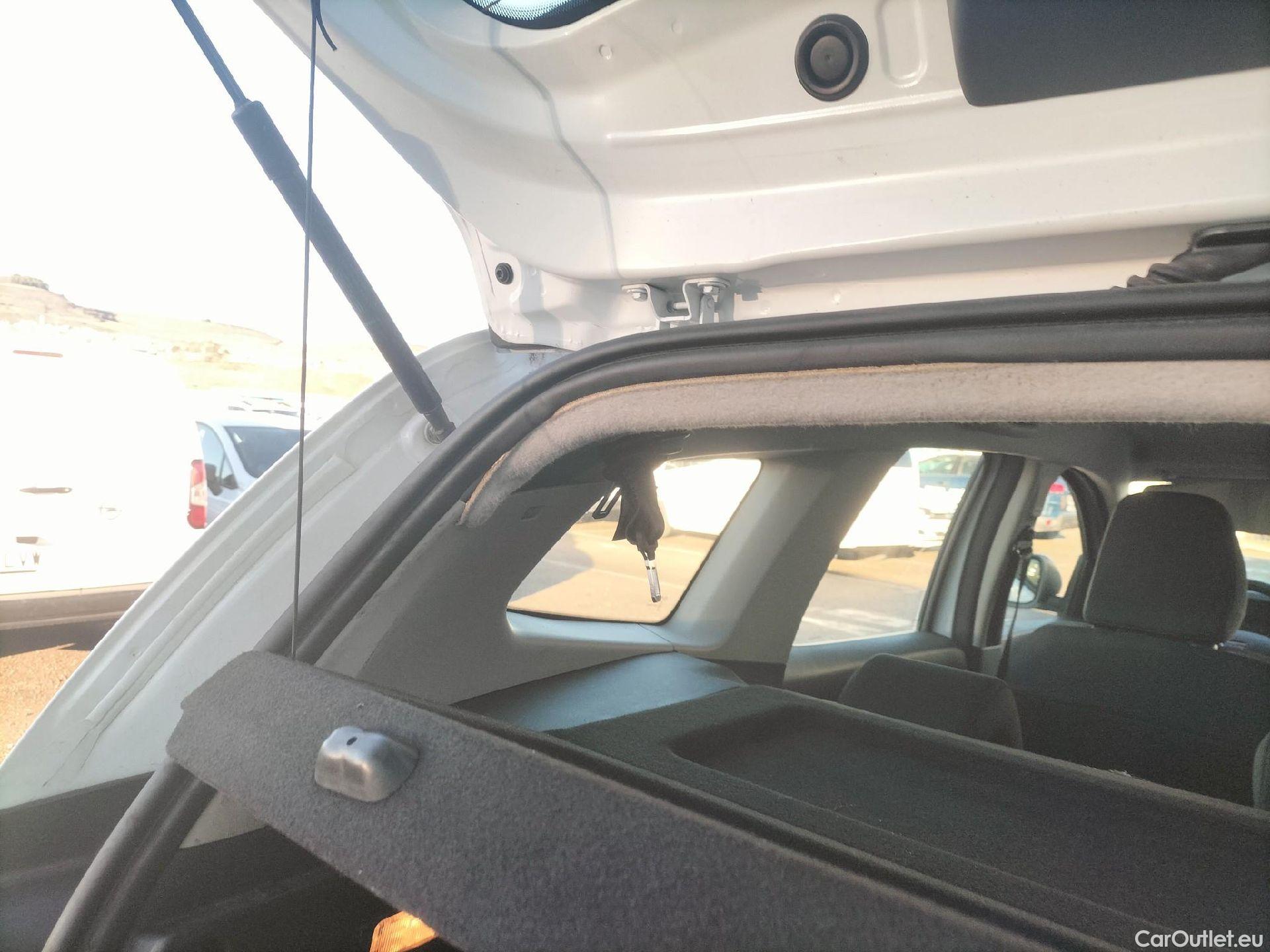  Dacia  Duster DACIA  / 2018 / 5P / todoterreno Essent. Blue dCi 85kW (115CV) 4X2 #21