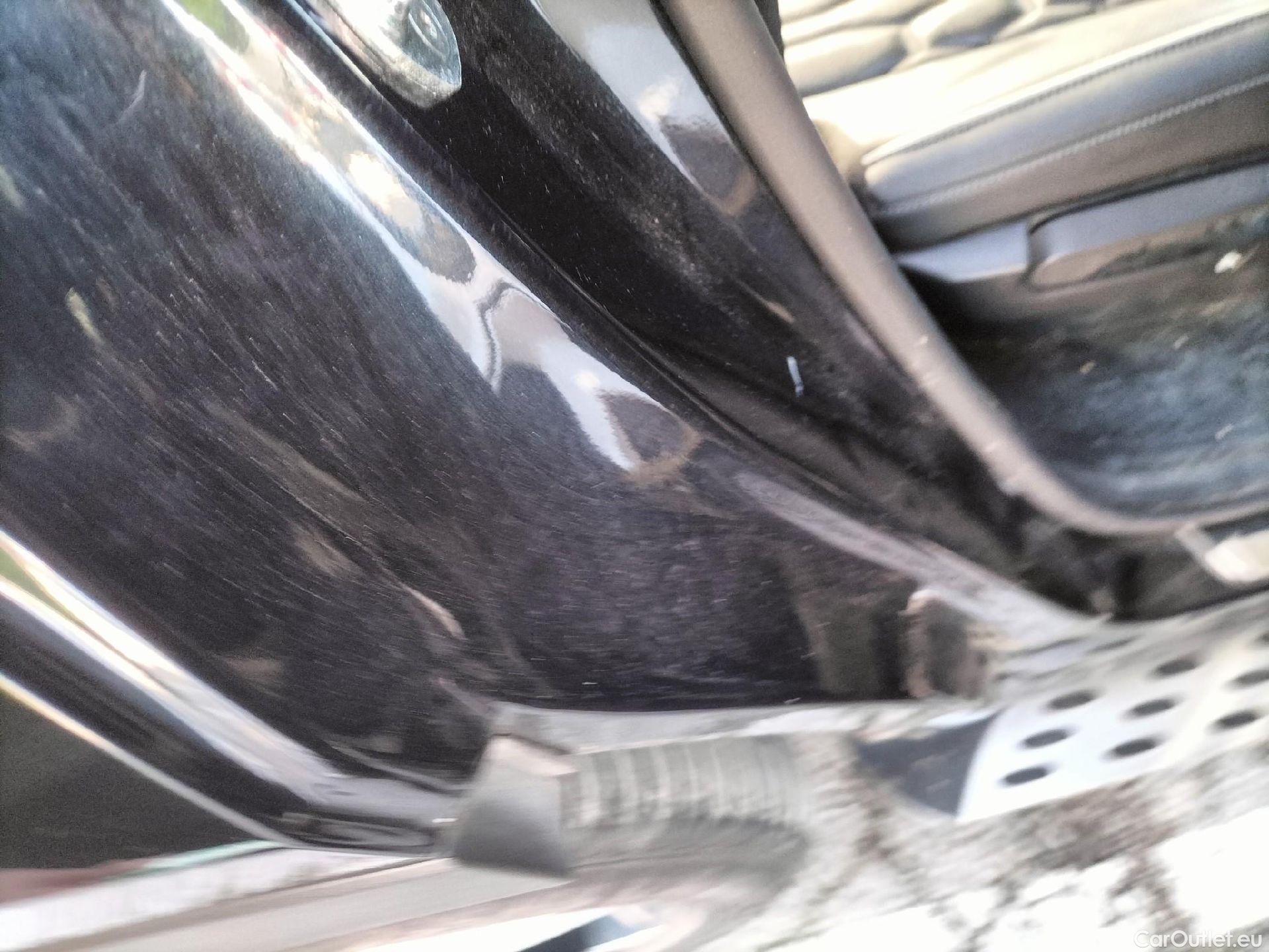  KIA  Sorento KIA  / 2020 / 5P / todoterreno 1.6 T-GDi PHEV Emotion 4x4 7pl P.Luxury #39