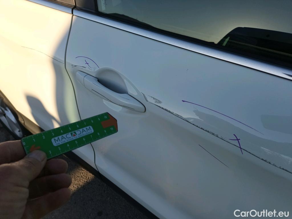  Nissan  Qashqai NISSAN  / 2017 / 5P / todoterreno DIG-T 103 kW (140 CV) E6D ACENTA (AC) #3