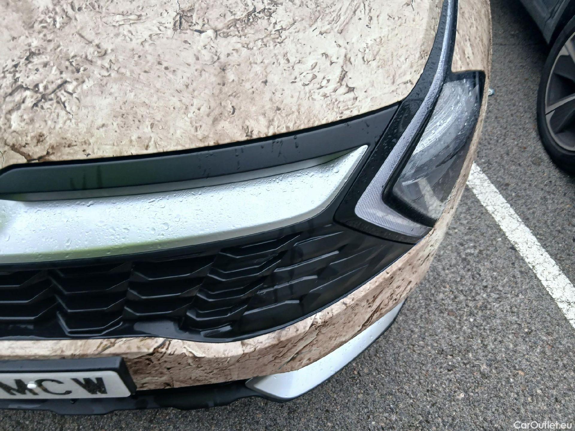  KIA  Sportage KIA  / 2022 / 5P / todoterreno 1.6 T-GDi 110kW (150CV) Concept 4x2 #7