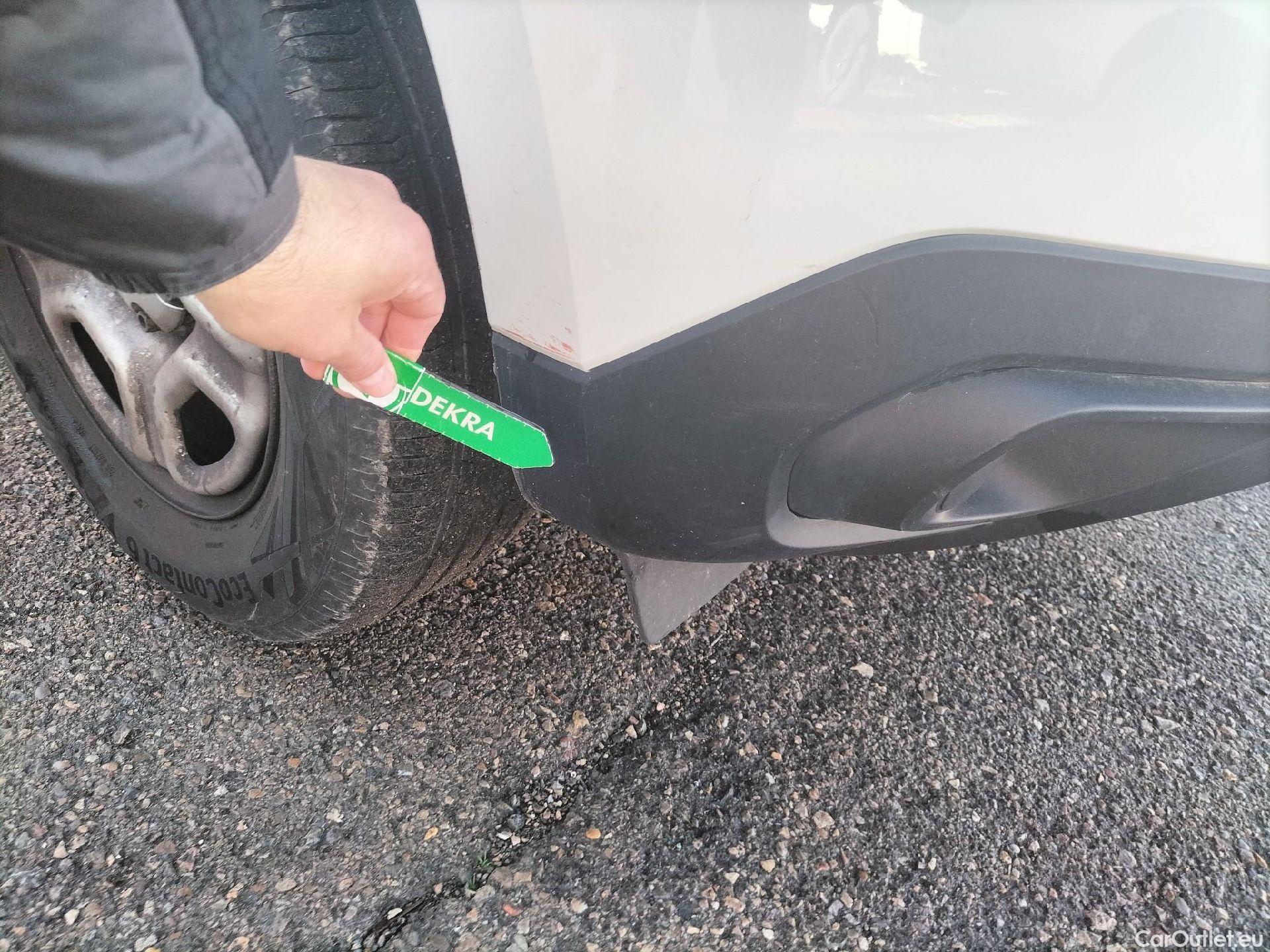  Dacia  Duster DACIA  / 2018 / 5P / todoterreno Essent. Blue dCi 85kW (115CV) 4X2 #9