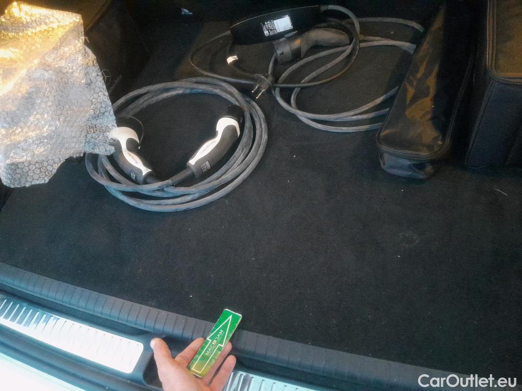  Mercedes  G-Klasee MERCEDES-BENZ Clase GLC / 2019 / 5P / todoterreno GLC 300 de 4MATIC #3