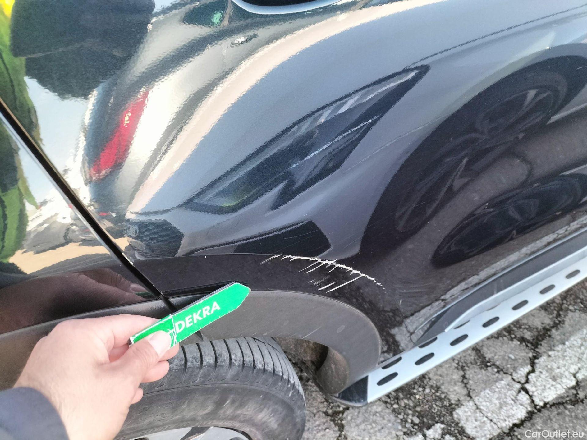  KIA  Sorento KIA  / 2020 / 5P / todoterreno 1.6 T-GDi PHEV Emotion 4x4 7pl P.Luxury #34