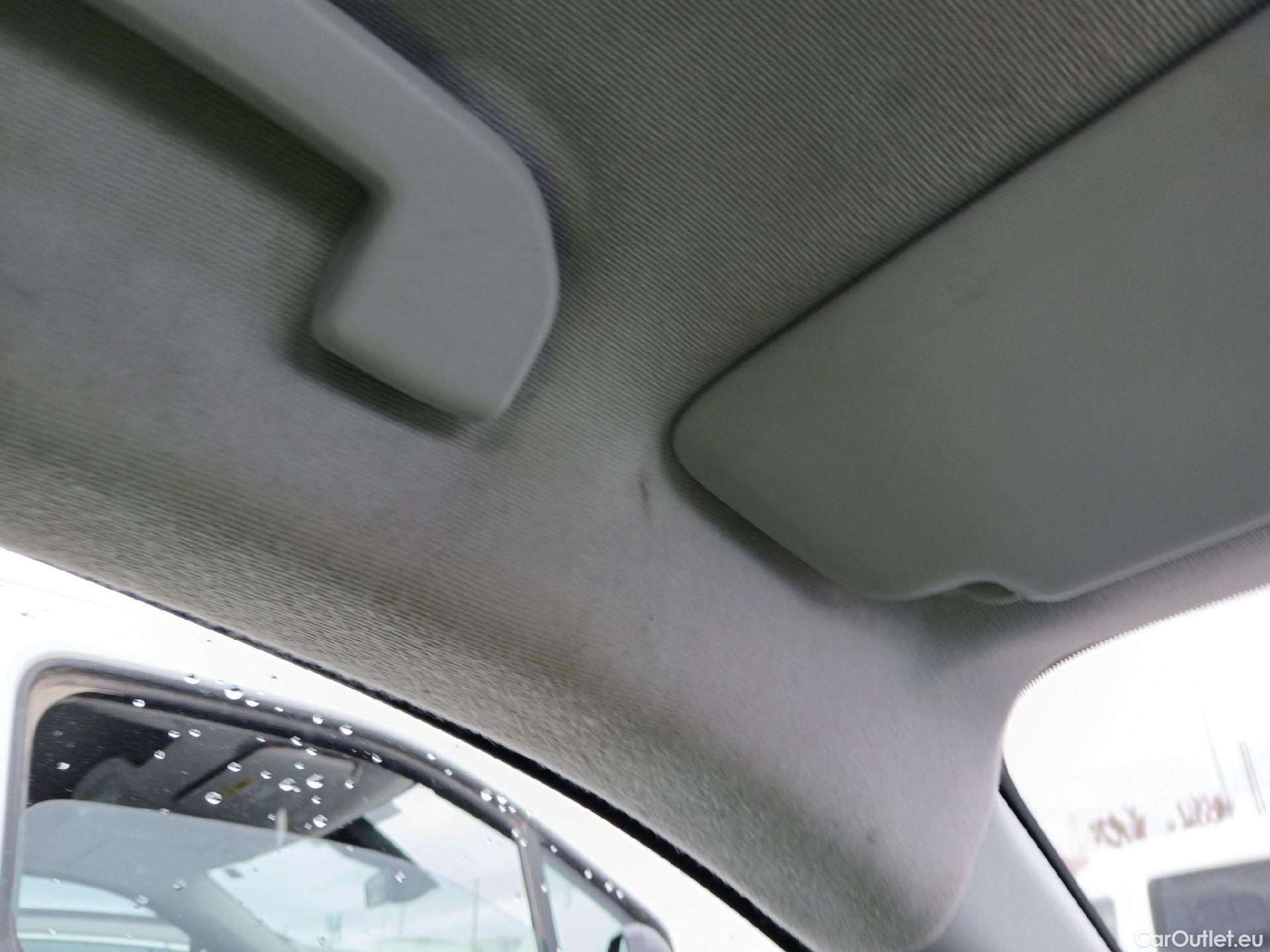  Opel  Corsa OPEL  1.2T XHL 74kW (100CV) Elegance #2