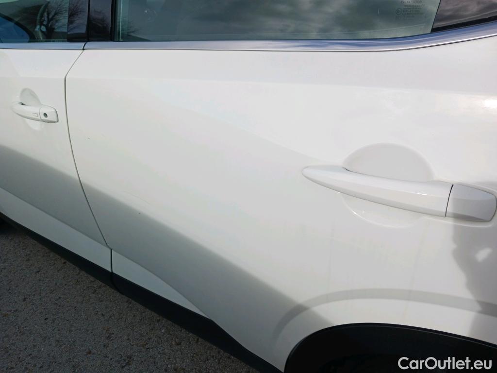  Nissan  Qashqai NISSAN  / 2021 / 5P / todoterreno DIG-T 103kW (140CV) mHEV 4x2 Acenta #3