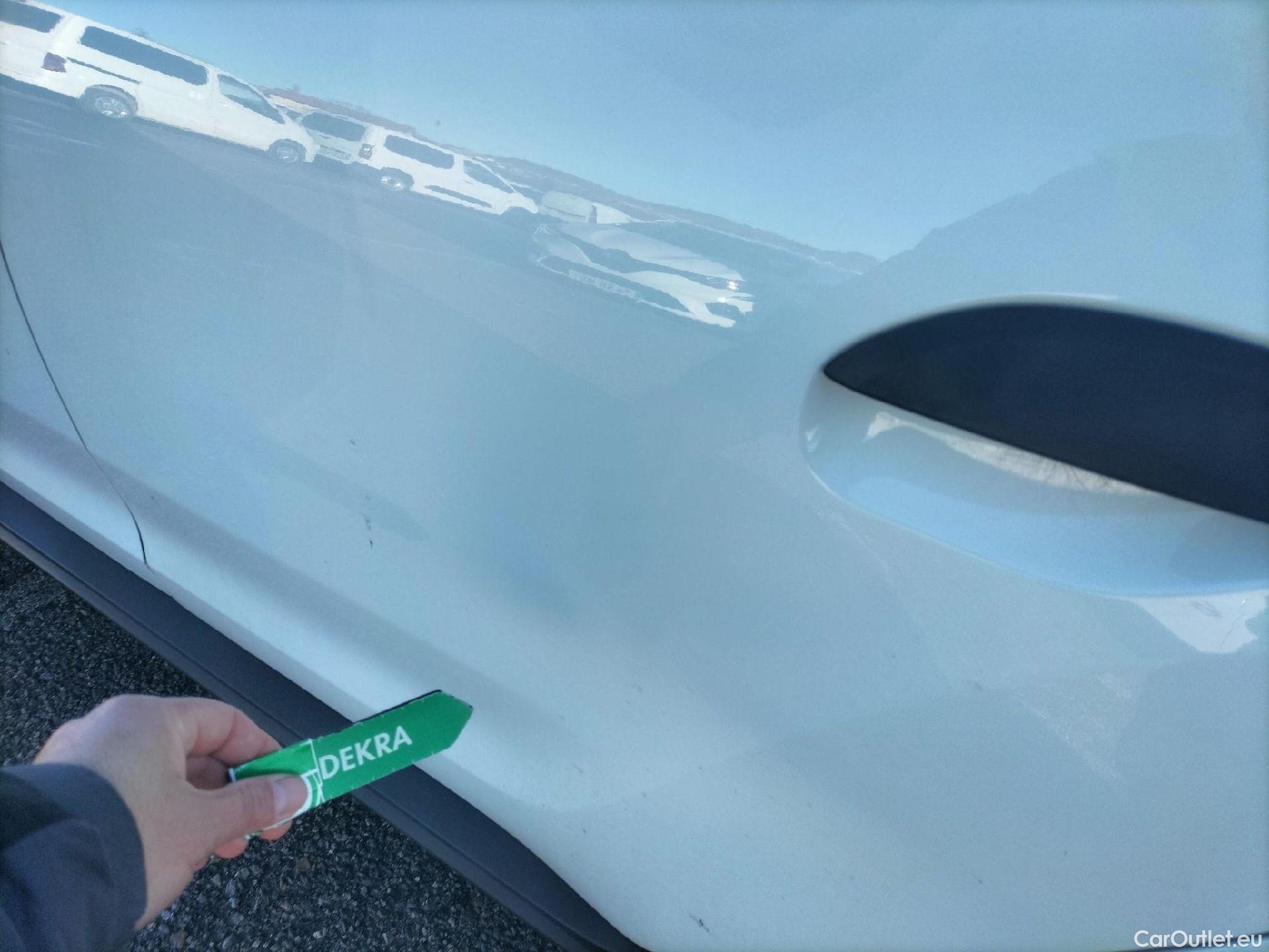  Dacia  Duster DACIA  / 2018 / 5P / todoterreno Essent. Blue dCi 85kW (115CV) 4X2 #19