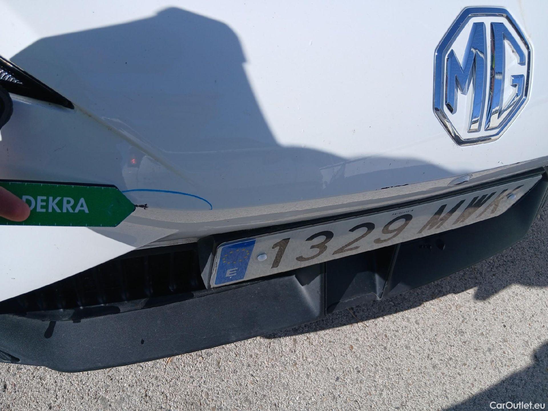  Land Rover  Discovery MG MG4 / 2022 / 5P / berlina con portón 77kWh Extended Range #10