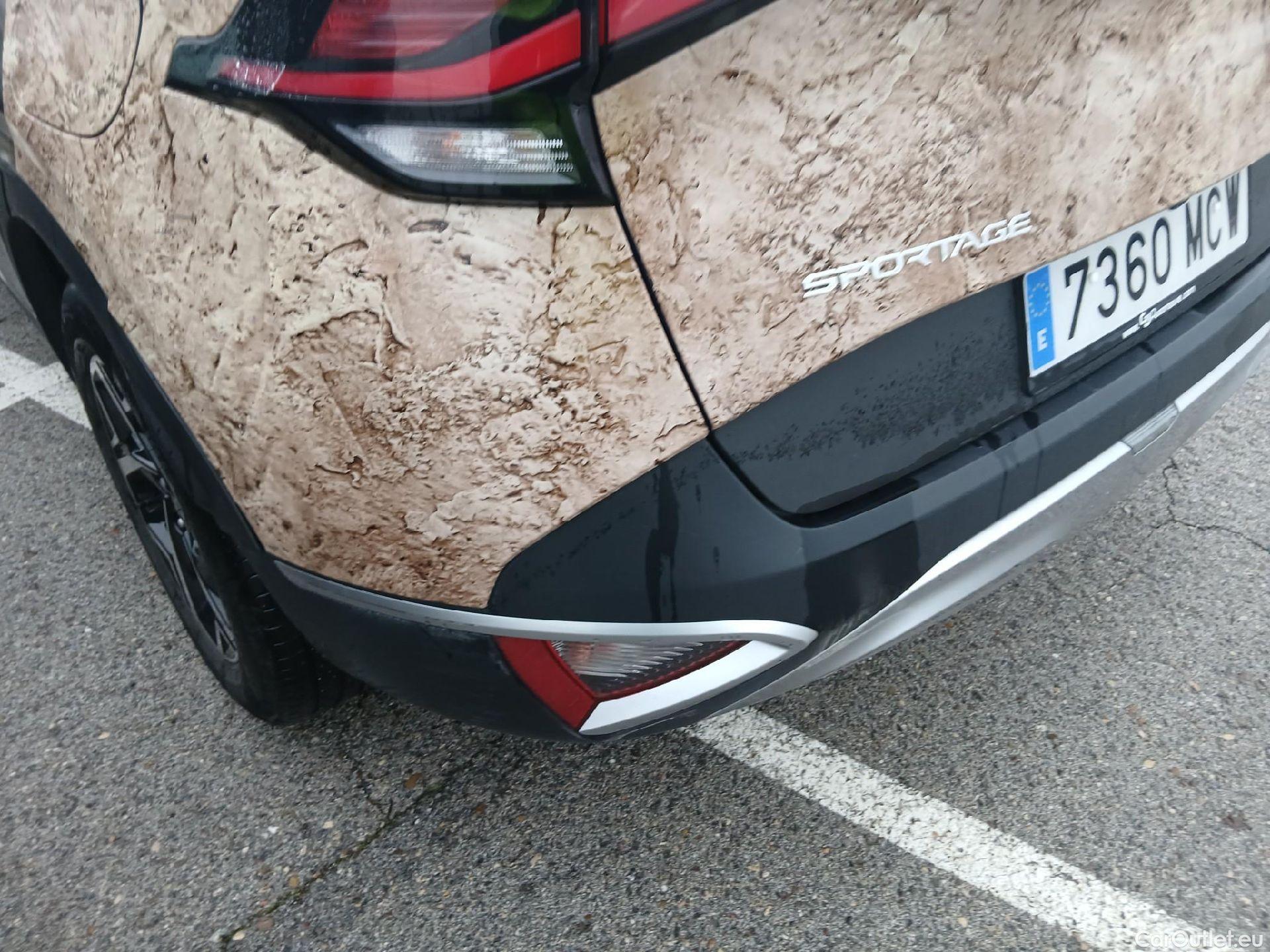  KIA  Sportage KIA  / 2022 / 5P / todoterreno 1.6 T-GDi 110kW (150CV) Concept 4x2 #20