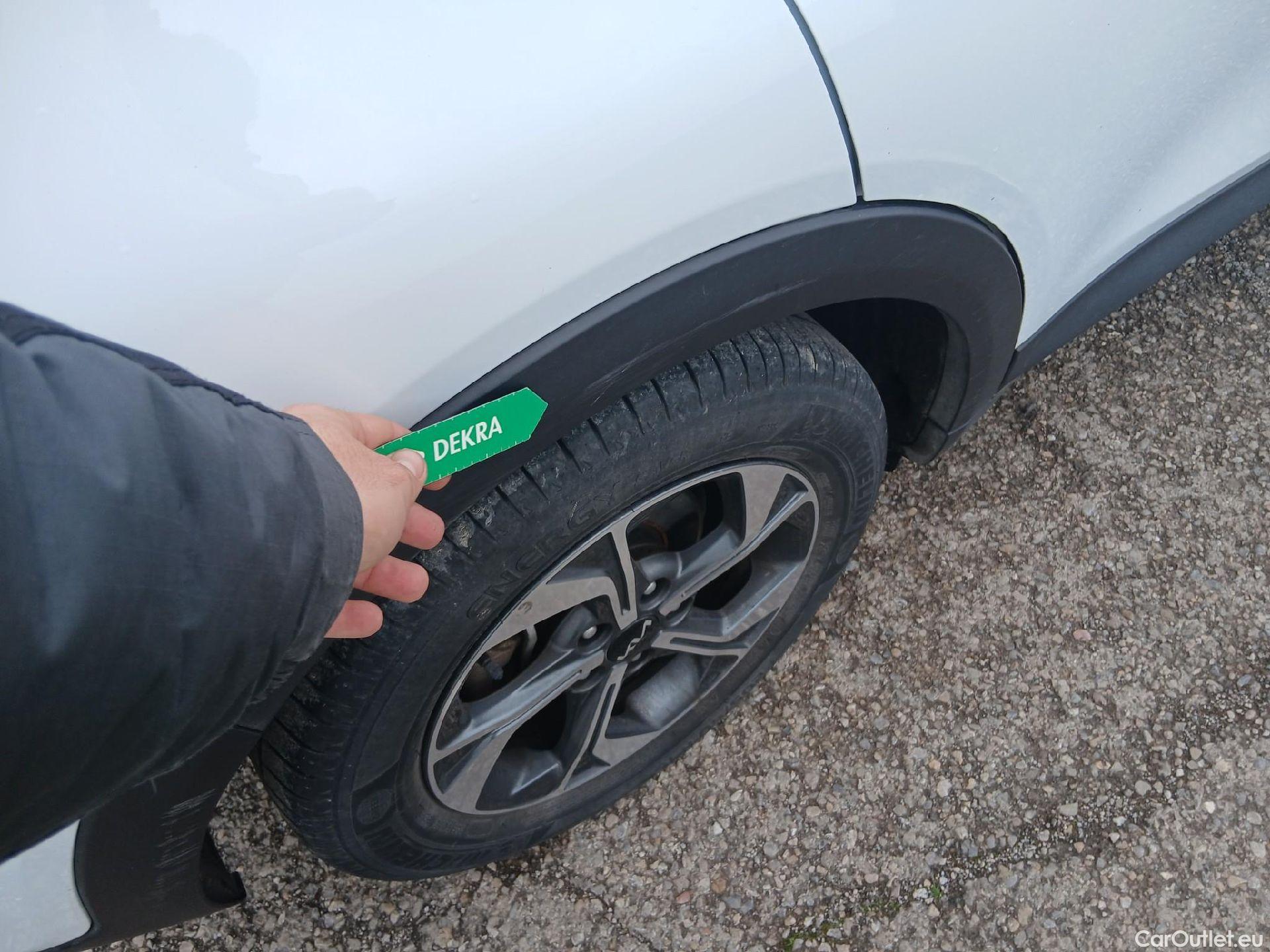  KIA  XCeed KIA  / 2019 / 5P / todoterreno 1.0 T-GDi Drive 88kW (120CV) #13