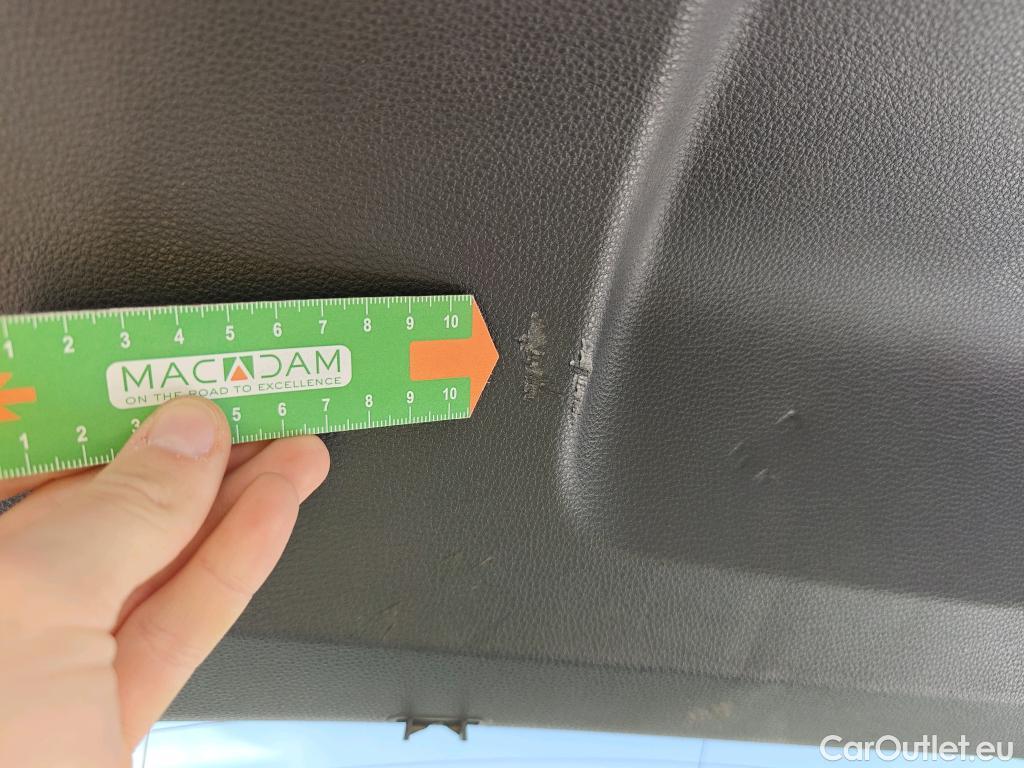  Toyota  Corolla TOYOTA  / 2019 / 5P / familiar 1.8 125H ACTIVE TECH E-CVT TOU SPORT #23